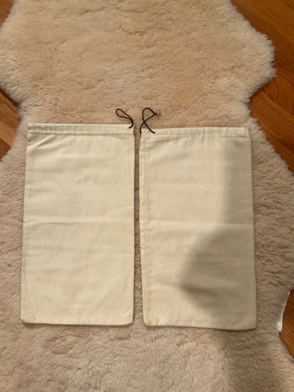 Alden Custom Bootmakers set of 2 shoe dust bags - Picture 2 of 3